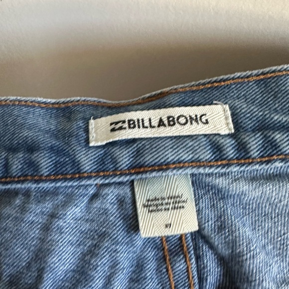 Billabong Drift Away Blue Denim Distressed Boho Beach Jean Shorts size 27 - Picture 4 of 6